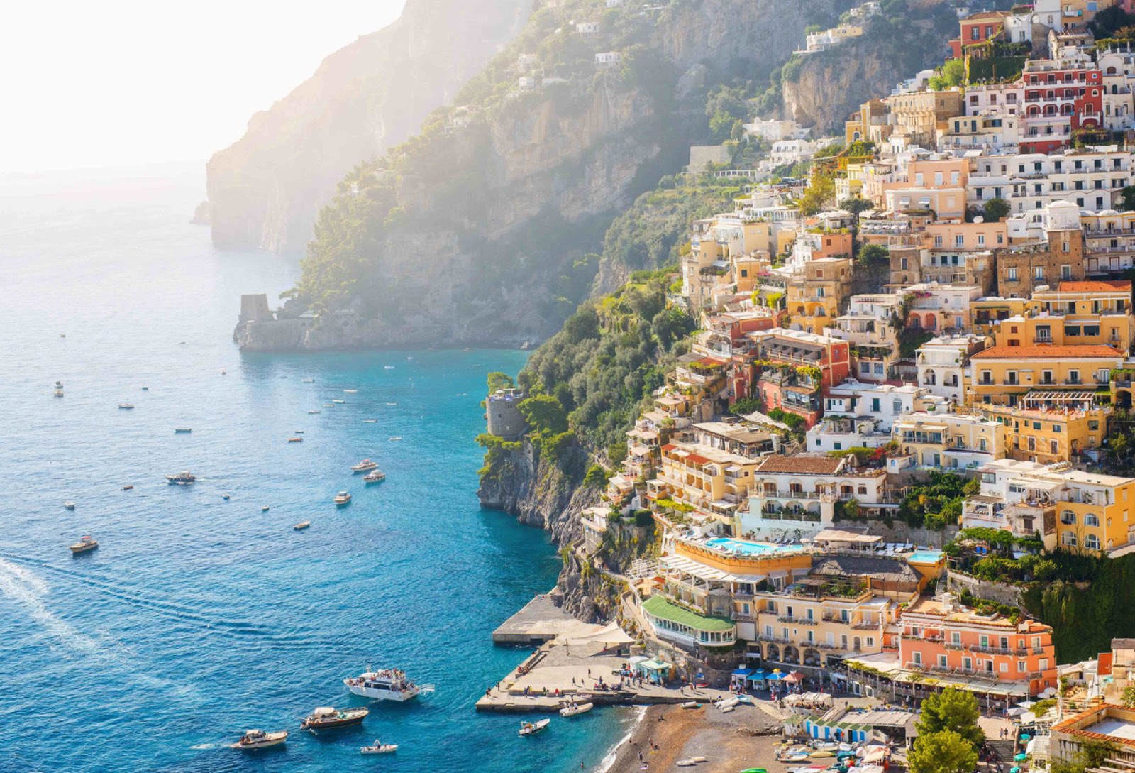 The coast changes theatre — Towards Positano, a stop on the Follaky itinerary in Naples
