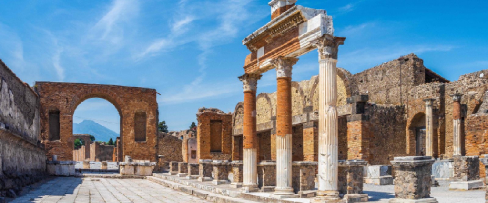 La città romana che richiede tempo — Pompei, fra i luoghi consigliati dal Follaky Secret Garden