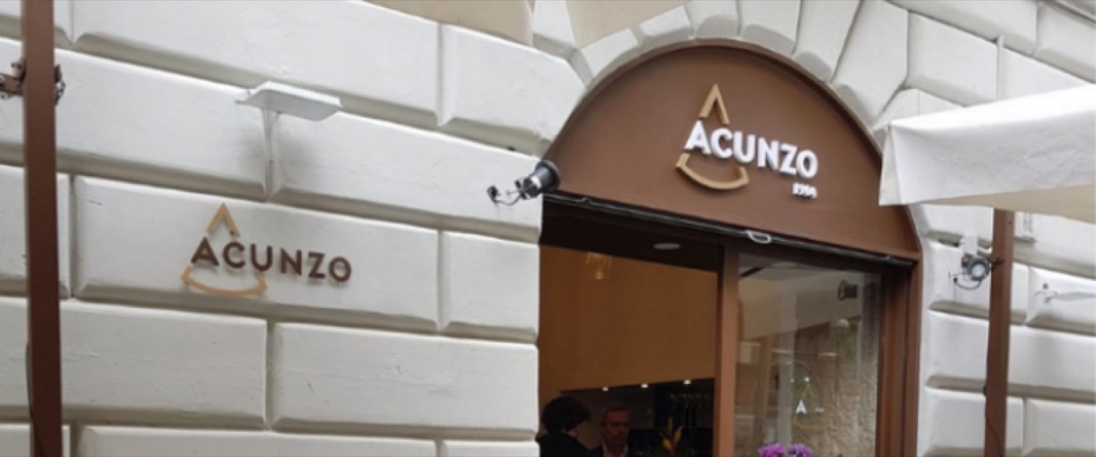 Acunzo — The neighbourhood pizzeria of the Vomero, recommended by the Follaky Secret Garden