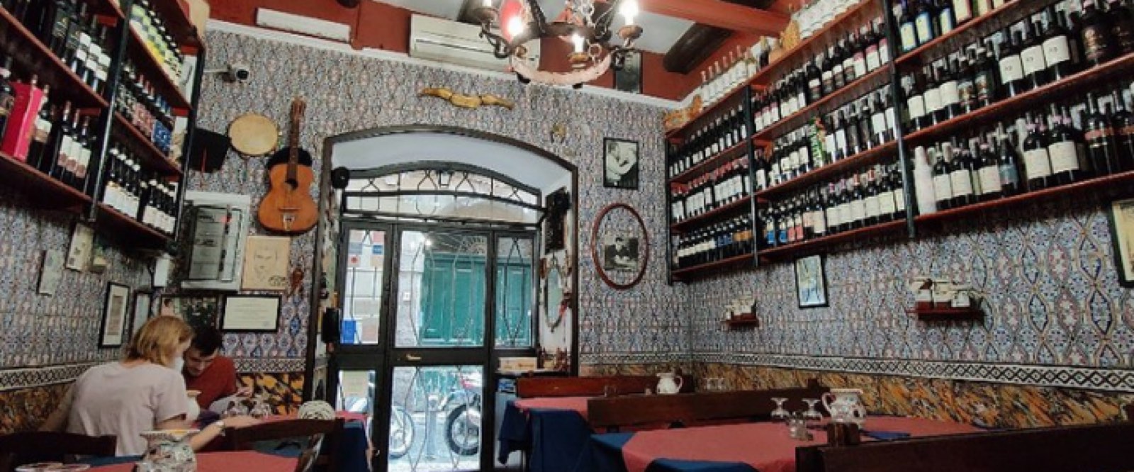 Osteria della Mattonella — Majolica on the walls and old recipes, recommended by the Follaky Secret Garden